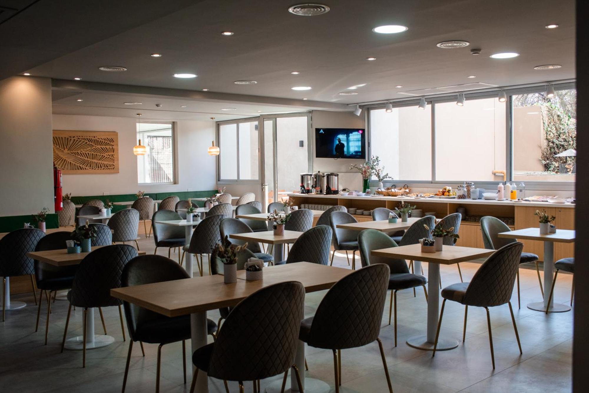 מנדוזה Dakar Hotel מראה חיצוני תמונה
